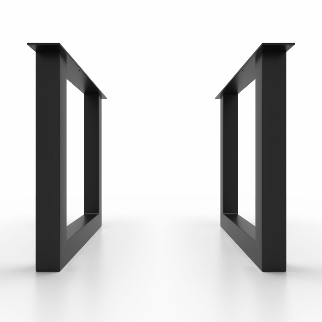 Design robusto: base in ferro bianco per tavolo da cucina luminoso e moderno.